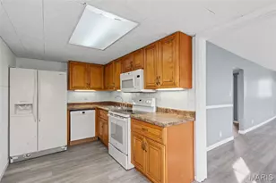 220 Lookout Ave, Valley Park, MO 63088 - Photo 9