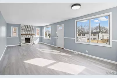 220 Lookout Avenue, Valley Park, MO 63088 - Photo 3