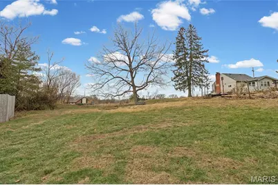 220 Lookout Avenue, Valley Park, MO 63088 - Photo 33