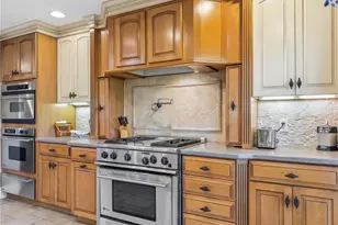 2197 Willow Creek Rd, Camdenton, MO 65020 - Photo 9