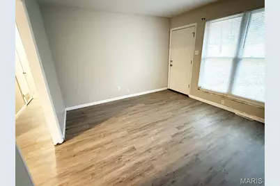 2112 Freckles Drive, High Ridge, MO 63049 - Photo 7