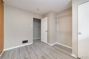 10769 Spring Garden Dr, Saint Louis, MO 63137 - Photo 15