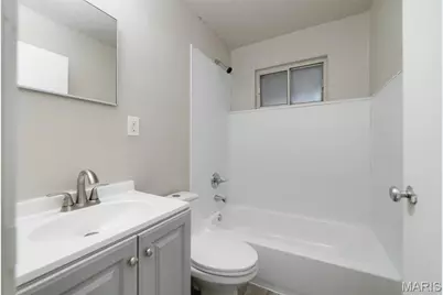 10769 Spring Garden Drive, Saint Louis, MO 63137 - Photo 11