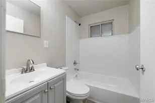 10769 Spring Garden Dr, Saint Louis, MO 63137 - Photo 11