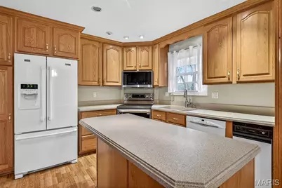 2795 Corral Estate, Arnold, MO 63010 - Photo 9