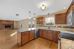 1928 Raintree Dr, Imperial, MO 63052 - Photo 3