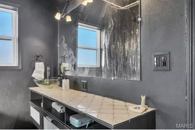 8103 Madison Avenue, Saint Louis, MO 63114 - Photo 11