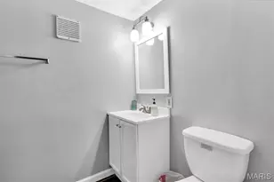 8103 Madison Ave, Saint Louis, MO 63114 - Photo 15