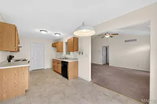 1047 Arlington Way, Warrenton, MO 63383 - Photo 13