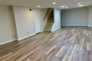 660 Woodstream Dr, Saint Charles, MO 63304 - Photo 15
