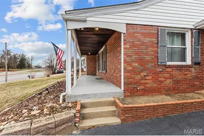 10397 Midland Boulevard, Overland, MO 63114 - Photo 5