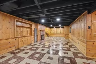 10397 Midland Blvd, Overland, MO 63114 - Photo 21