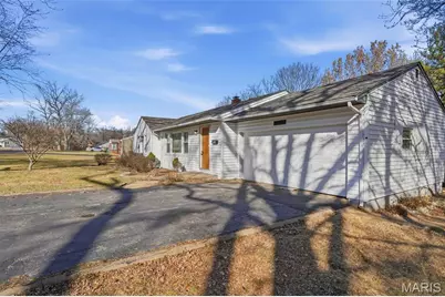 613 Plantmore Drive, Saint Louis, MO 63135 - Photo 31