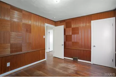 613 Plantmore Drive, Saint Louis, MO 63135 - Photo 7