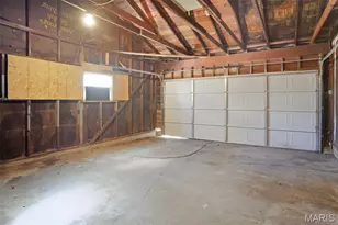 613 Plantmore Dr, Saint Louis, MO 63135 - Photo 25