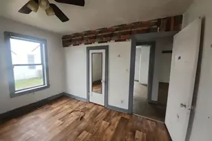 309 Benton St, Sikeston, MO 63801 - Photo 9