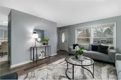 318 N Dade Avenue, Ferguson, MO 63135 - Photo 5