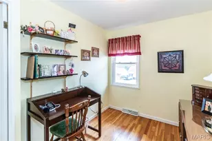 9534 Tiber Dr, Saint Louis, MO 63123 - Photo 23