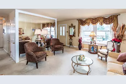 9534 Tiber Drive, Saint Louis, MO 63123 - Photo 7