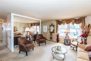 9534 Tiber Dr, Saint Louis, MO 63123 - Photo 7