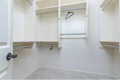 155 N Hanley Road #302, University City, MO 63105 - Photo 23