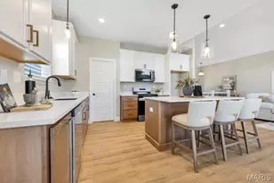 209 Woodhurst Dr, Wentzville, MO 63385 - Photo 19