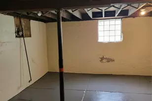 26 Compton Ave, Ferguson, MO 63135 - Photo 13