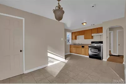 6151 Avila Drive, Berkeley, MO 63134 - Photo 7