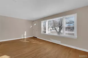 6151 Avila Dr, Berkeley, MO 63134 - Photo 5