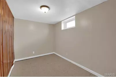 6151 Avila Drive, Berkeley, MO 63134 - Photo 19