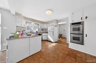 62 Harneywold Dr, Saint Louis, MO 63136 - Photo 9