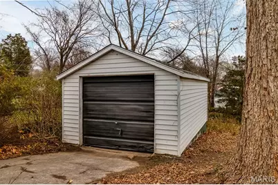 216 S Hartnett Avenue, Ferguson, MO 63135 - Photo 7