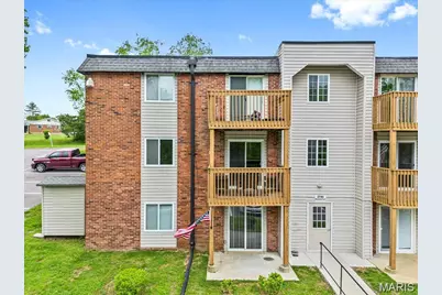 2745 Westphalia Court #C, Saint Louis, MO 63129 - Photo 1