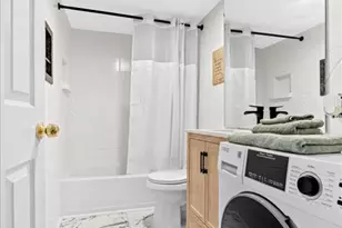 2745 Westphalia Ct, Saint Louis, MO 63129 - Photo 15