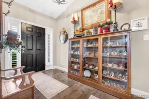 701 Ridgepointe Ct, Lake Saint Louis, MO 63367 - Photo 3