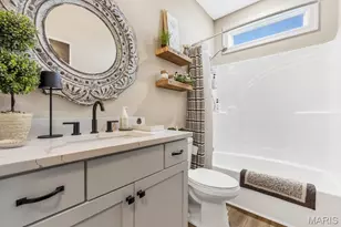 701 Ridgepointe Ct, Lake Saint Louis, MO 63367 - Photo 7