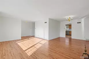 1400 Norman Pl, Warson Woods, MO 63122 - Photo 9