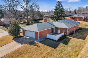 1400 Norman Pl, Warson Woods, MO 63122 - Photo 3