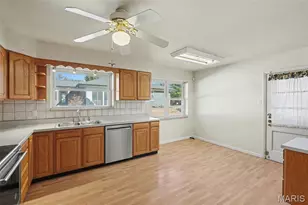 1400 Norman Pl, Warson Woods, MO 63122 - Photo 15