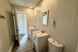 7601 Hazelcrest Dr, Hazelwood, MO 63042 - Photo 13