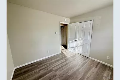 7601 Hazelcrest Drive #B, Hazelwood, MO 63042 - Photo 11