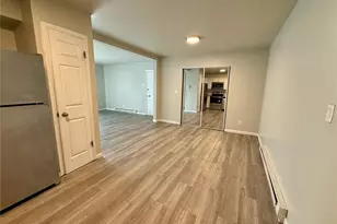 7601 Hazelcrest Dr, Hazelwood, MO 63042 - Photo 5