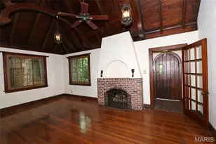 8788 Pine Ave, Saint Louis, MO 63144 - Photo 5