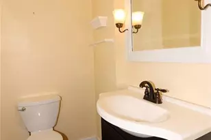 8788 Pine Ave, Saint Louis, MO 63144 - Photo 17