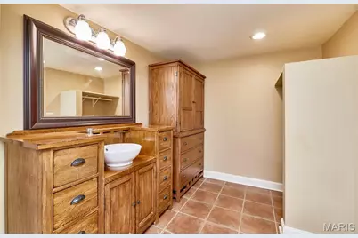 2719 Arsenal Street, Saint Louis, MO 63118 - Photo 49