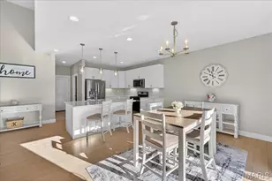 2002 Wyndgate Meadows Dr, Lake Saint Louis, MO 63367 - Photo 7