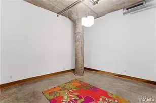 2201 Locust St, Saint Louis, MO 63103 - Photo 5