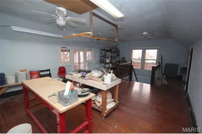 5745 Degiverville Avenue, Saint Louis, MO 63112 - Photo 33