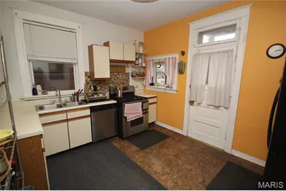 5745 Degiverville Avenue, Saint Louis, MO 63112 - Photo 17