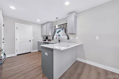 105 Austin Oaks Drive, Moscow Mills, MO 63362 - Photo 9